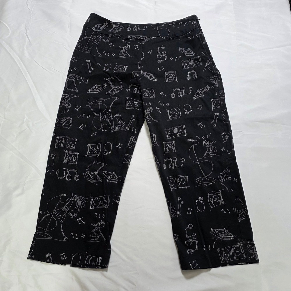 Chicos Womens Size 2 Black DJ Music Turntable Print Cropped Capri Pants Side Zip